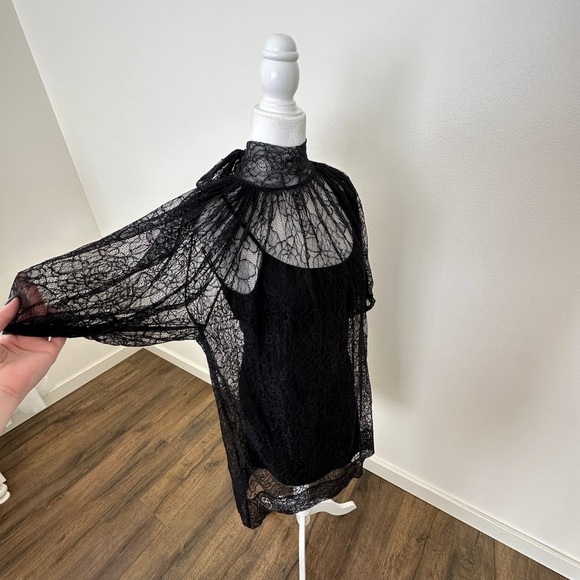 BCBG lace dress with slip, size S - Picture 8 of 8